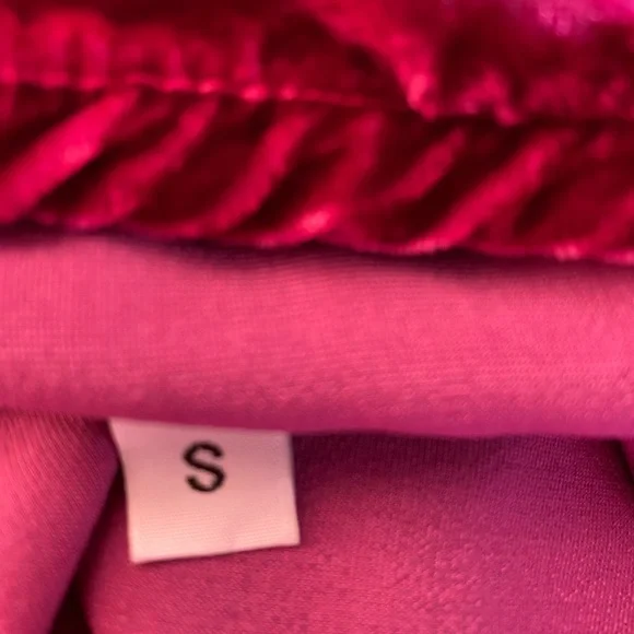 Homefrocks Silk Velvet Womens Tunic High Low Hemline - Picture 9 of 15